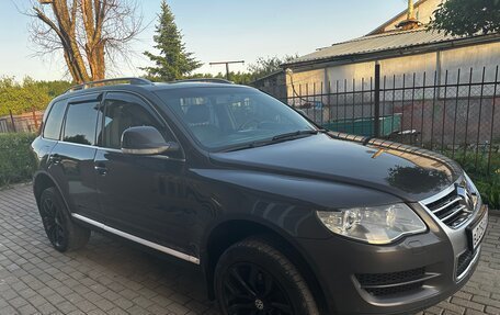 Volkswagen Touareg III, 2007 год, 1 100 000 рублей, 8 фотография