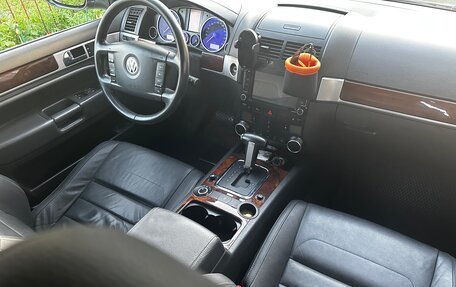 Volkswagen Touareg III, 2007 год, 1 100 000 рублей, 27 фотография