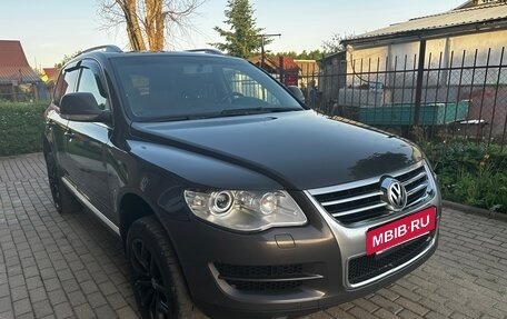 Volkswagen Touareg III, 2007 год, 1 100 000 рублей, 7 фотография