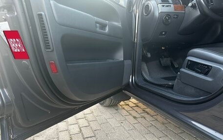 Volkswagen Touareg III, 2007 год, 1 100 000 рублей, 19 фотография