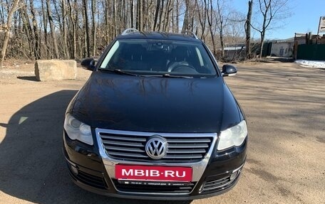 Volkswagen Passat B6, 2007 год, 630 000 рублей, 3 фотография