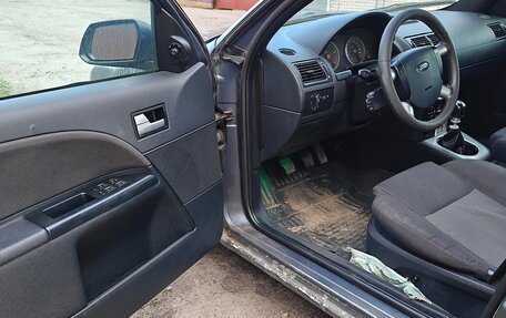 Ford Mondeo III, 2002 год, 200 000 рублей, 11 фотография