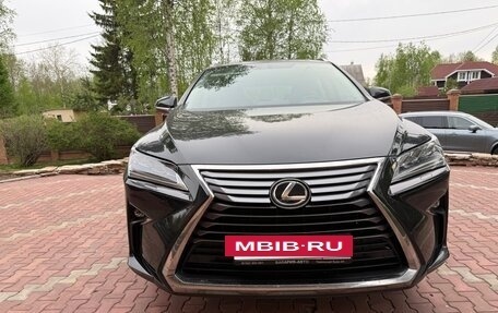 Lexus RX IV рестайлинг, 2017 год, 3 800 000 рублей, 8 фотография