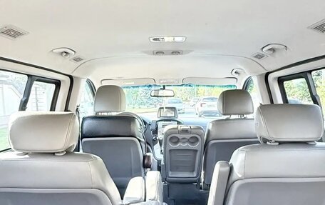 Hyundai Grand Starex Grand Starex I рестайлинг 2, 2015 год, 2 100 000 рублей, 6 фотография
