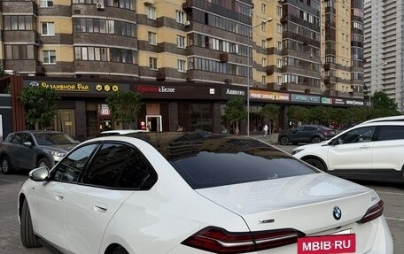 BMW 5 серия, 2025 год, 8 950 000 рублей, 2 фотография