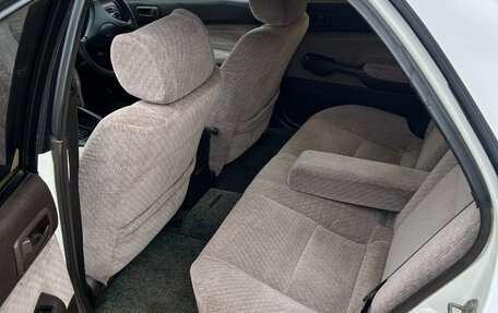 Toyota Carina, 1994 год, 350 000 рублей, 8 фотография
