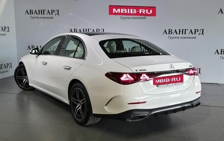 Mercedes-Benz E-Класс, 2025 год, 9 200 000 рублей, 4 фотография