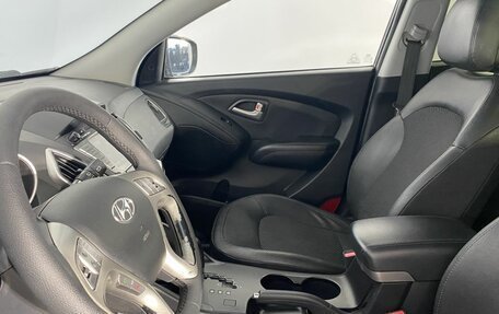 Hyundai ix35 I рестайлинг, 2013 год, 1 275 000 рублей, 25 фотография