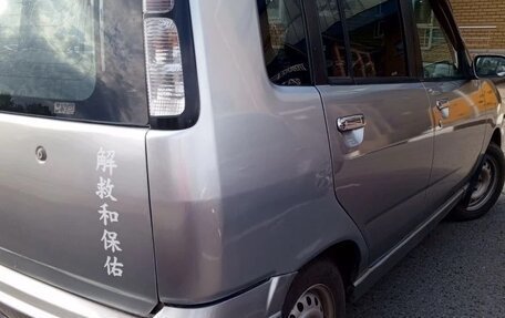 Nissan Cube II, 2001 год, 195 000 рублей, 3 фотография