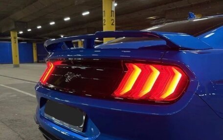 Ford Mustang VI рестайлинг, 2020 год, 3 800 000 рублей, 6 фотография