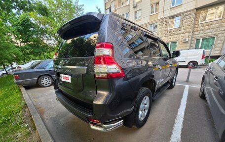 Toyota Land Cruiser Prado 150 рестайлинг 2, 2014 год, 3 430 000 рублей, 6 фотография