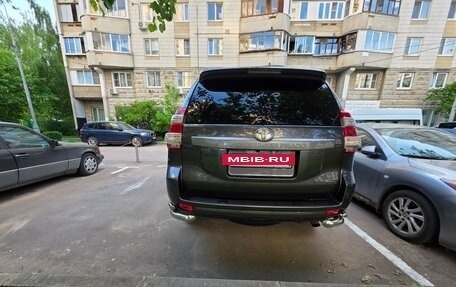Toyota Land Cruiser Prado 150 рестайлинг 2, 2014 год, 3 430 000 рублей, 4 фотография