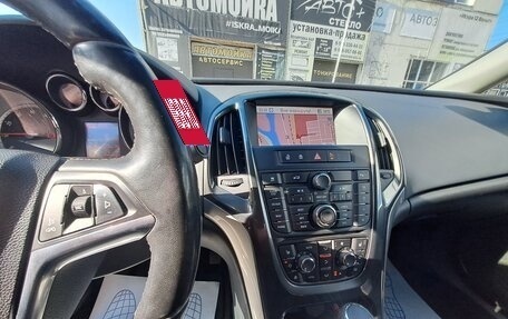 Opel Astra J, 2013 год, 1 400 000 рублей, 3 фотография