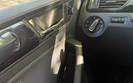 Skoda Rapid I, 2018 год, 1 320 000 рублей, 19 фотография
