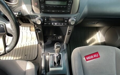 Toyota Land Cruiser Prado 150 рестайлинг 2, 2012 год, 2 750 000 рублей, 21 фотография