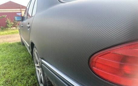 Mercedes-Benz E-Класс, 1998 год, 270 000 рублей, 17 фотография