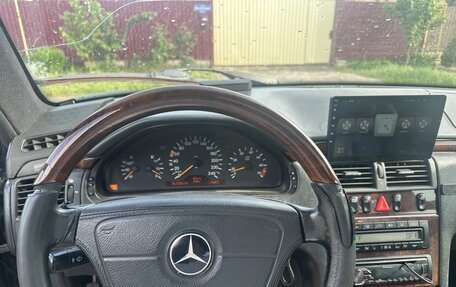 Mercedes-Benz E-Класс, 1998 год, 270 000 рублей, 12 фотография