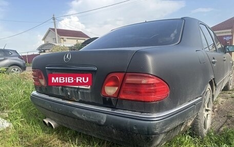 Mercedes-Benz E-Класс, 1998 год, 270 000 рублей, 6 фотография