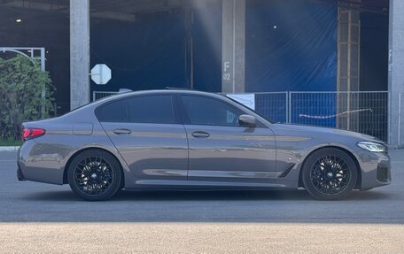 BMW 5 серия, 2021 год, 5 200 000 рублей, 2 фотография