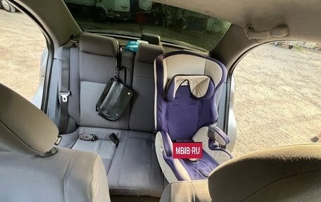 Nissan Almera, 2004 год, 180 000 рублей, 3 фотография