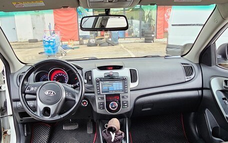 KIA Forte II, 2011 год, 700 000 рублей, 21 фотография