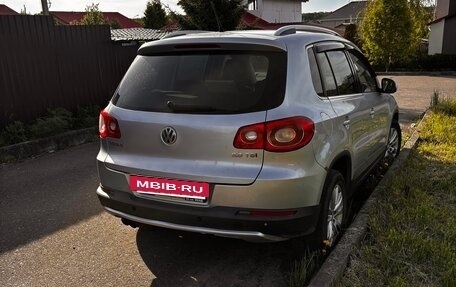 Volkswagen Tiguan I, 2010 год, 500 000 рублей, 2 фотография