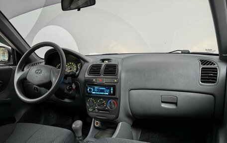 Hyundai Accent II, 2005 год, 440 000 рублей, 10 фотография