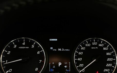 Mitsubishi Outlander III рестайлинг 3, 2016 год, 1 880 000 рублей, 13 фотография