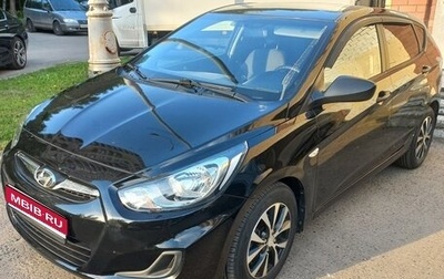 Hyundai Solaris II рестайлинг, 2014 год, 695 000 рублей, 1 фотография