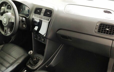 Volkswagen Polo VI (EU Market), 2012 год, 390 000 рублей, 15 фотография