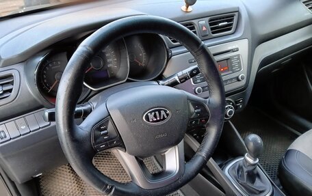 KIA Rio III рестайлинг, 2013 год, 520 000 рублей, 10 фотография