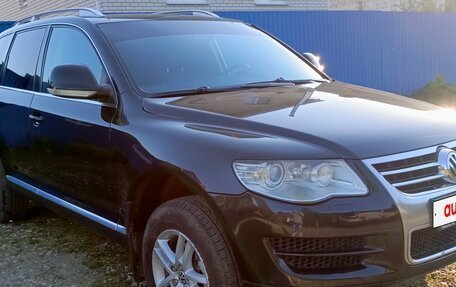 Volkswagen Touareg III, 2008 год, 1 500 000 рублей, 2 фотография