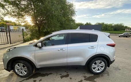 KIA Sportage IV рестайлинг, 2018 год, 2 050 000 рублей, 3 фотография