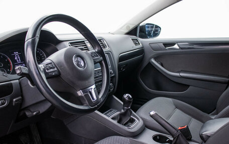 Volkswagen Jetta VI, 2014 год, 940 000 рублей, 9 фотография