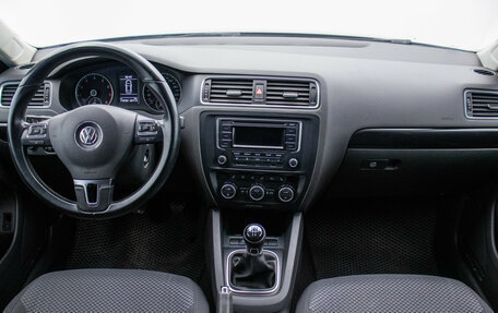 Volkswagen Jetta VI, 2014 год, 940 000 рублей, 13 фотография