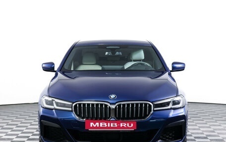 BMW 5 серия, 2020 год, 5 690 000 рублей, 2 фотография
