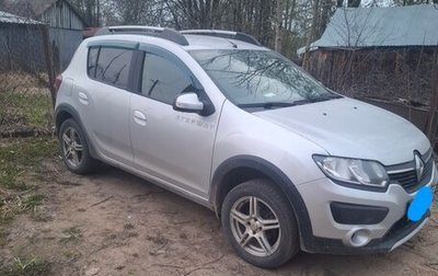 Renault Sandero II рестайлинг, 2015 год, 770 000 рублей, 1 фотография