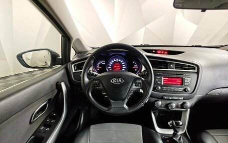 KIA cee'd III, 2015 год, 1 463 000 рублей, 20 фотография