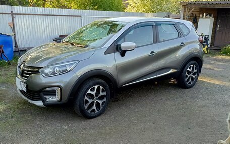 Renault Kaptur I рестайлинг, 2021 год, 1 750 000 рублей, 2 фотография