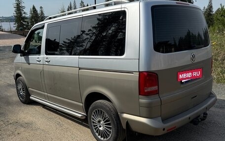 Volkswagen Multivan T5, 2010 год, 1 800 000 рублей, 5 фотография
