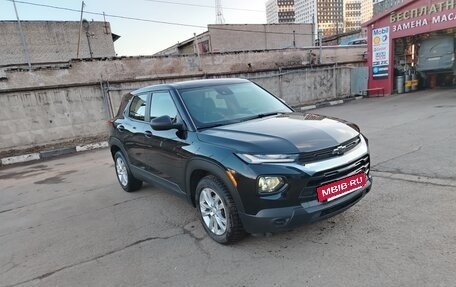 Chevrolet TrailBlazer, 2021 год, 1 825 000 рублей, 2 фотография