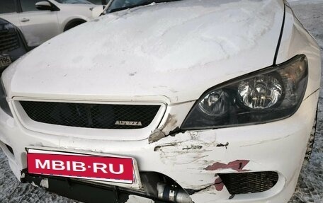 Toyota Altezza, 2001 год, 1 300 000 рублей, 2 фотография