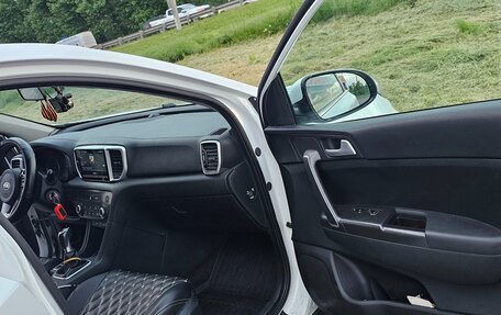 KIA Sportage IV рестайлинг, 2018 год, 1 760 000 рублей, 7 фотография