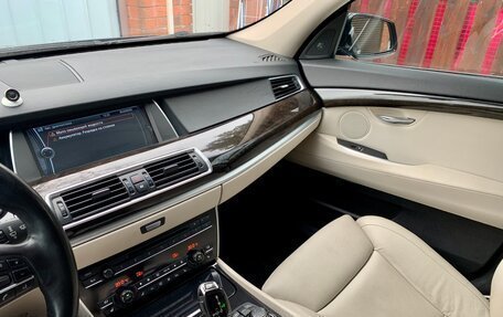 BMW 5 серия, 2010 год, 700 000 рублей, 8 фотография