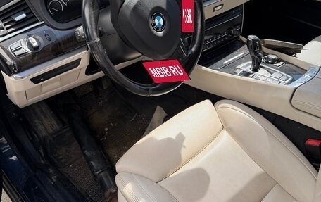 BMW 5 серия, 2010 год, 700 000 рублей, 11 фотография