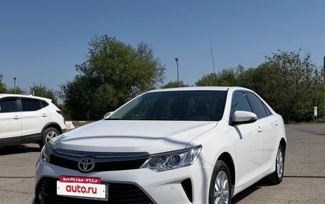 Toyota Camry, 2016 год, 2 550 000 рублей, 8 фотография