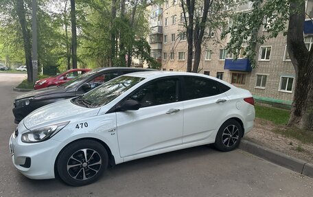Hyundai Solaris II рестайлинг, 2014 год, 641 000 рублей, 2 фотография