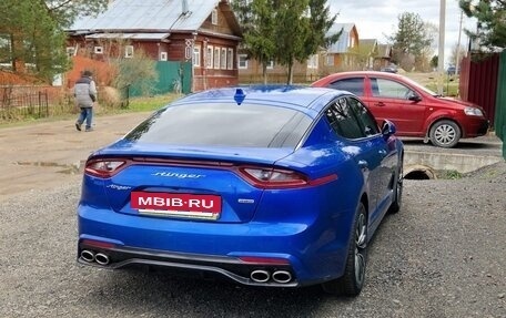 KIA Stinger I, 2018 год, 2 300 000 рублей, 3 фотография