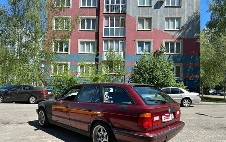 BMW 5 серия, 1994 год, 300 000 рублей, 2 фотография