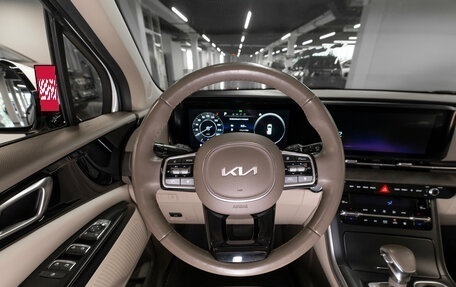 KIA Carnival, 2022 год, 3 990 000 рублей, 10 фотография